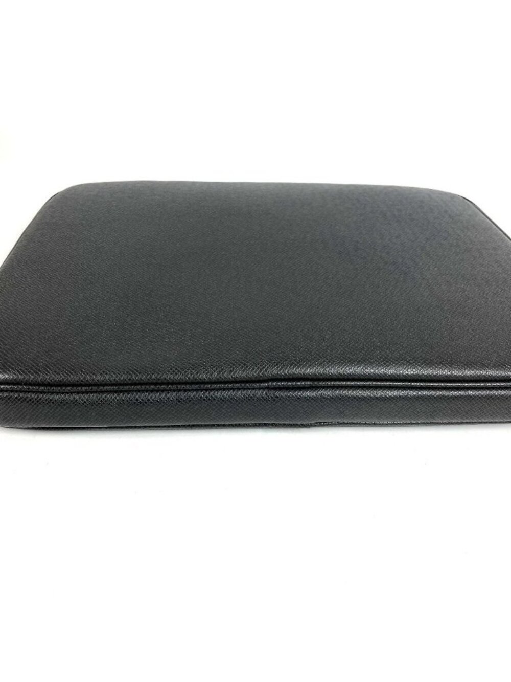 Louis Vuitton Pouch Computer Sleeve Taiga Leather Ardoise Black - Picture 4 of 9